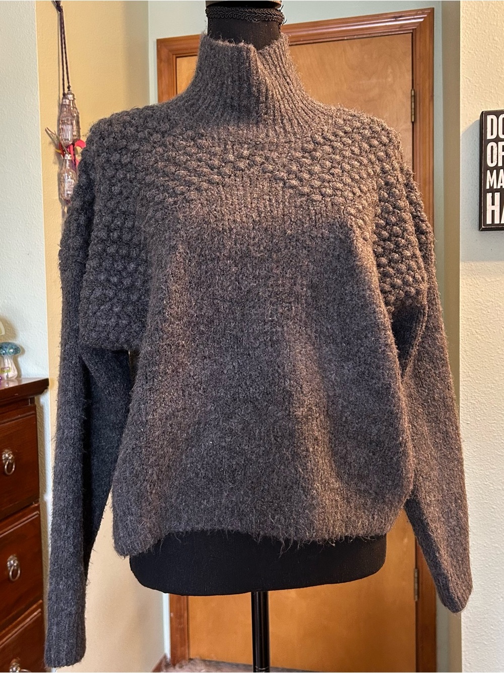 Free People Bradley pullover turtleneck sweater charcoal gray popcorn knit L
